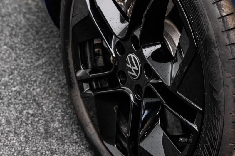 VW Passat 2.0 TDI 4-MOTION R-LINE BLACK STYLE MATRIX CAMERA, снимка 8 - Автомобили и джипове - 51508712