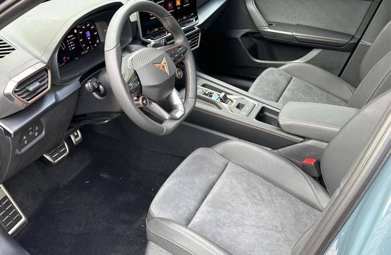 Cupra Formentor VZ* FACE* DISTR* 4x4* 360CAM* KEYLESS* MEMORY* CAR, снимка 6 - Автомобили и джипове - 51963249