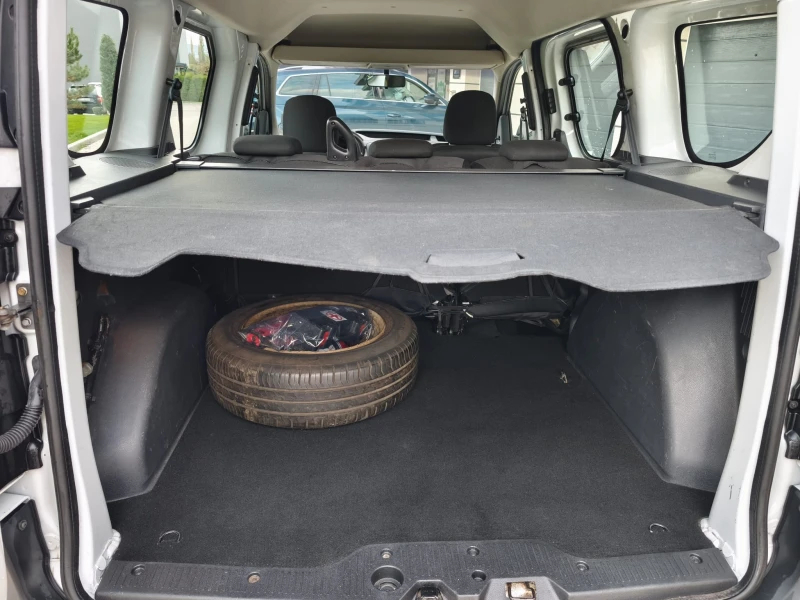 Dacia Dokker 1.5 DCI EURO 6B, снимка 11 - Автомобили и джипове - 52135574