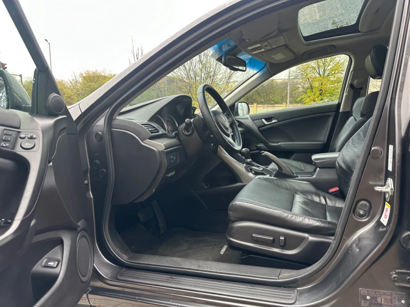 Honda Accord 2.4-EXECUTIVE-AUTOMAT-EURO5NetherLands-1Г-ГАРАНЦИЯ, снимка 7 - Автомобили и джипове - 52504593