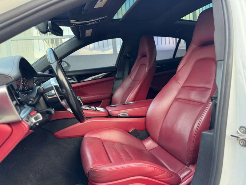 Porsche Panamera 4 / КРАЙНА ЦЕНА, снимка 10 - Автомобили и джипове - 52551144