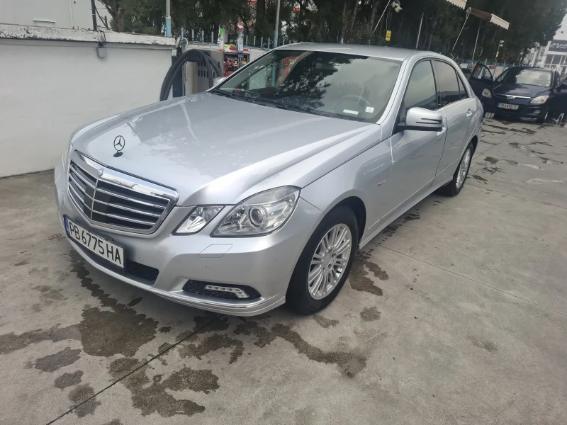 Mercedes-Benz E 350 E350 distrronic, lineasist, blind spot , park asis, снимка 3 - Автомобили и джипове - 52642409