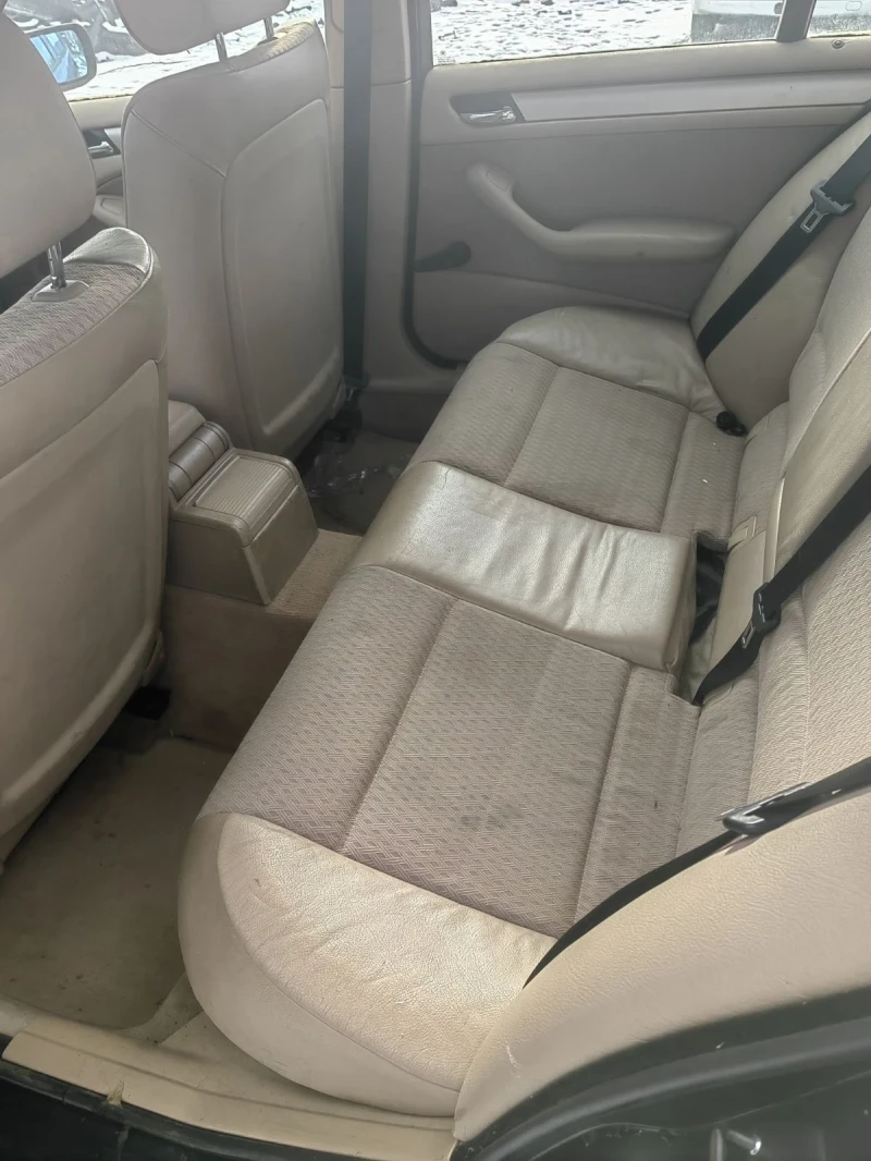 BMW 320 2.0, снимка 8 - Автомобили и джипове - 53051367