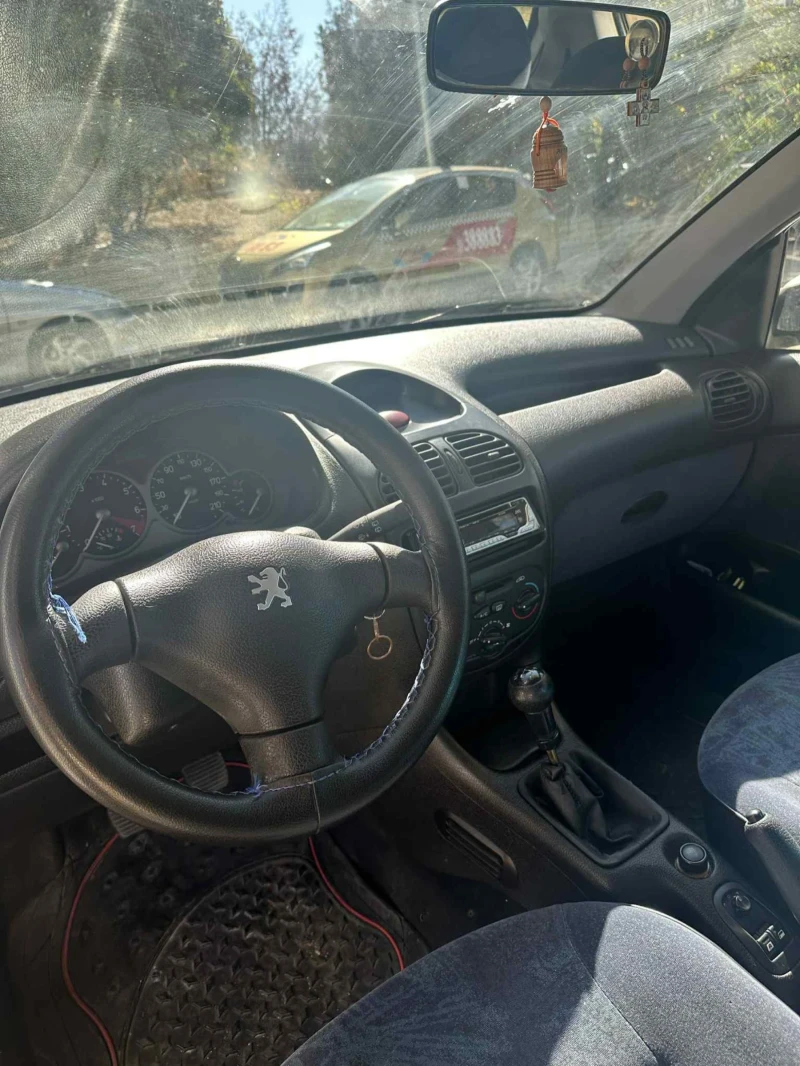 Peugeot 206, снимка 9 - Автомобили и джипове - 53079554