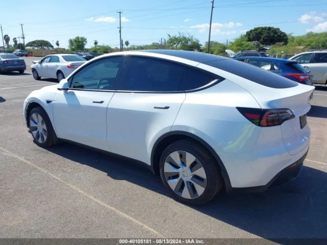 Tesla Model Y Long Range AWD, снимка 3 - Автомобили и джипове - 47749195