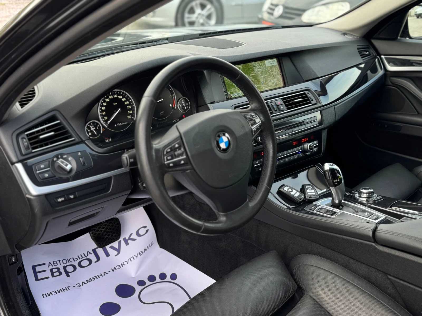 BMW 535 3.5D 313кс KEYLESS-GO Head-Up ОБДУХВАНЕ ДИСТРИНИК - изображение 9