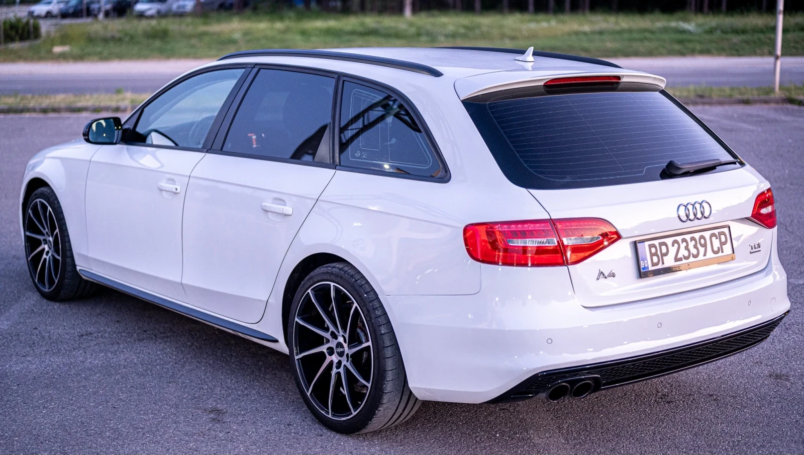 Audi A4 2.0TDI 177hp QUATTRO S-line Bi xenon NAVI - изображение 4