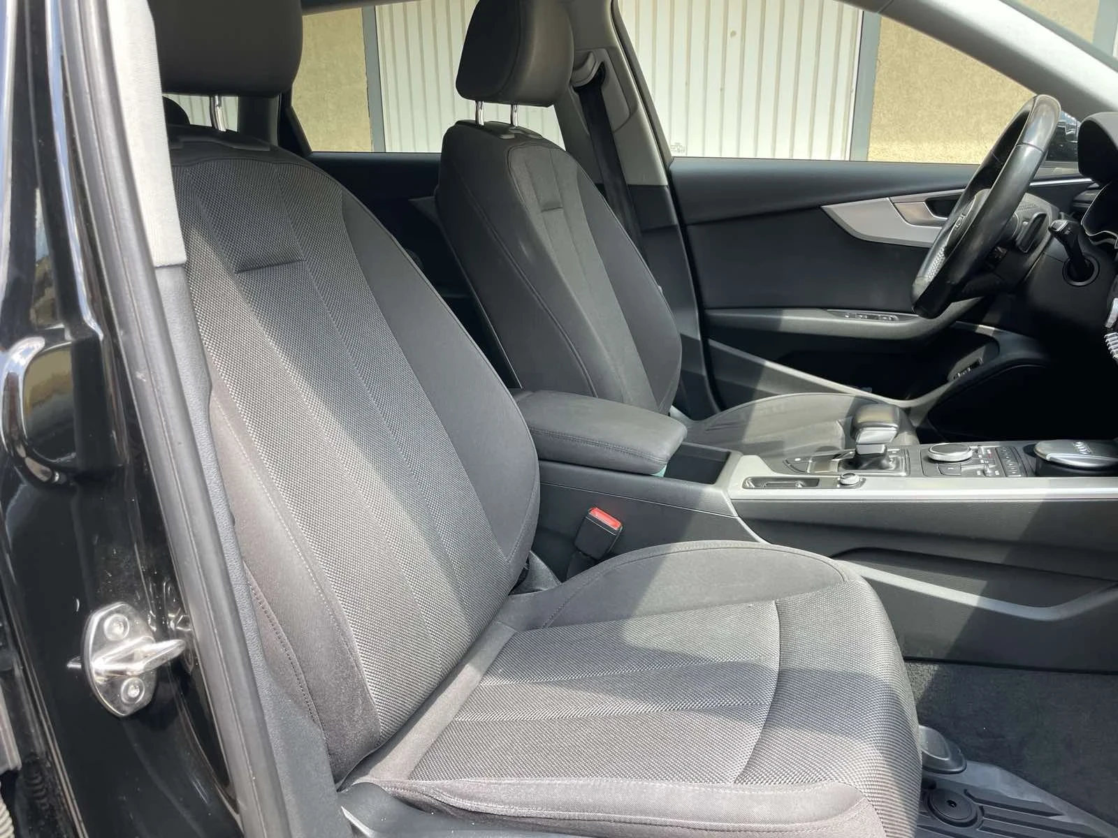 Audi A4 Allroad 2.0TDI 190к.с 4x4 - изображение 8