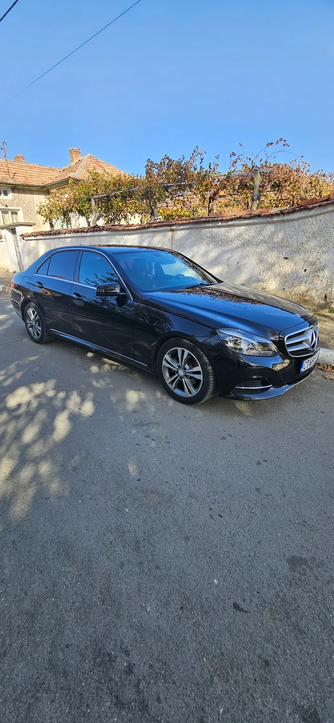 Mercedes-Benz E 220  - изображение 3