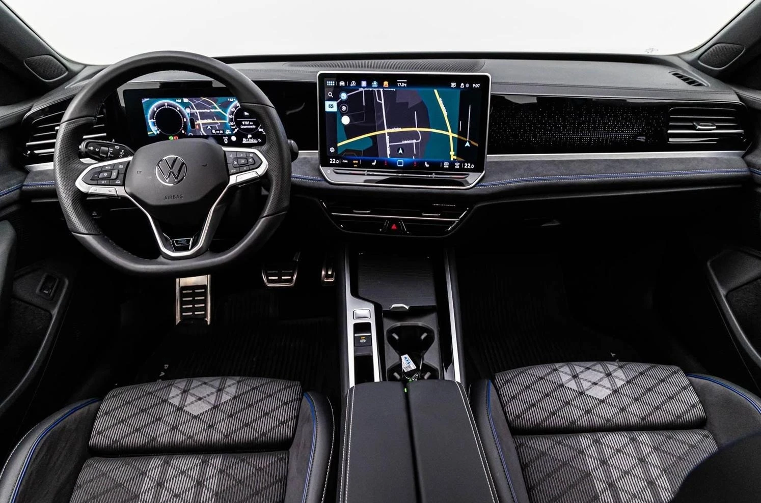 VW Passat 2.0 TDI 4-MOTION R-LINE BLACK STYLE MATRIX CAMERA | Mobile.bg � ����������� 13