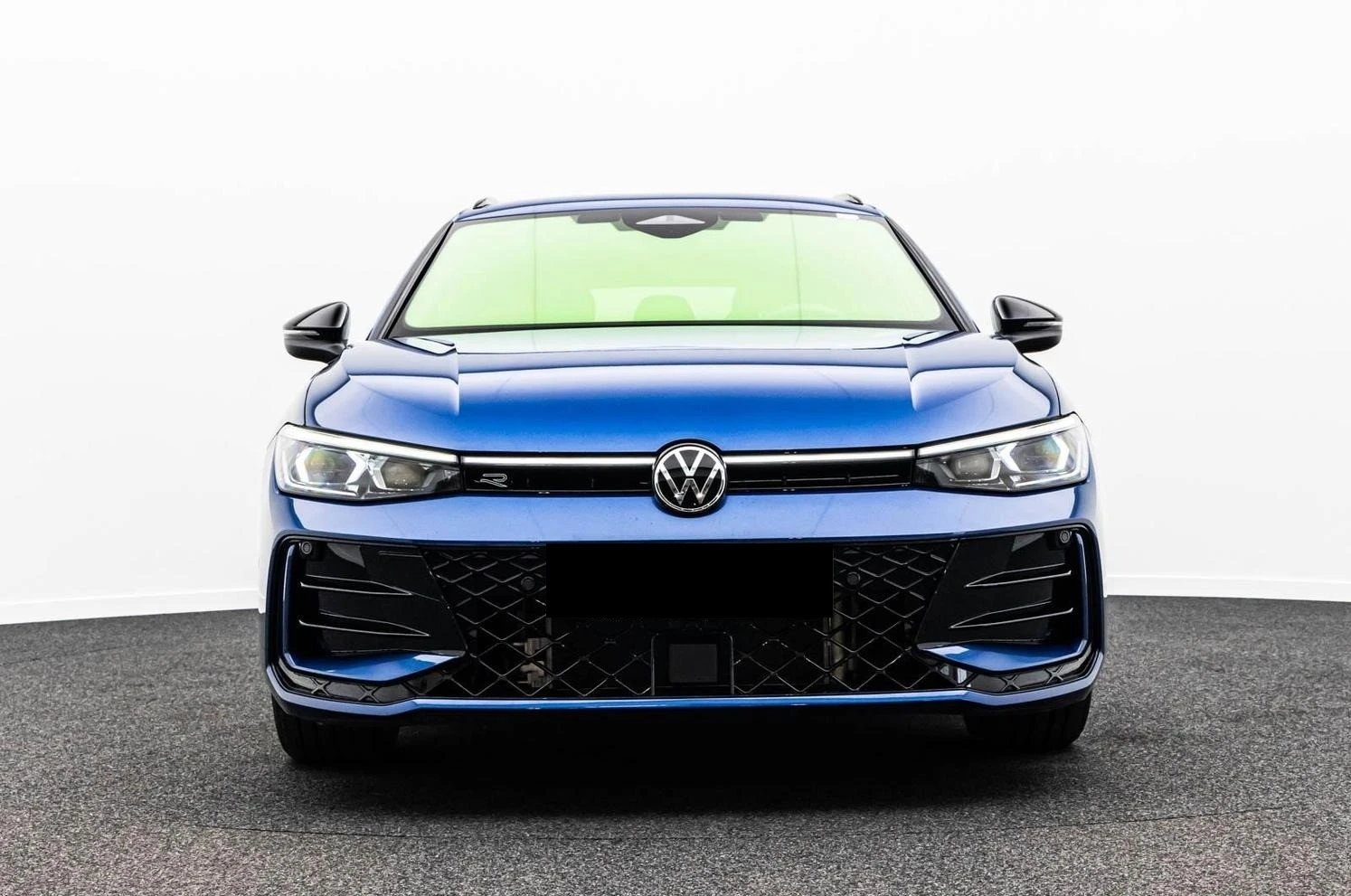 VW Passat 2.0 TDI 4-MOTION R-LINE BLACK STYLE MATRIX CAMERA - изображение 2