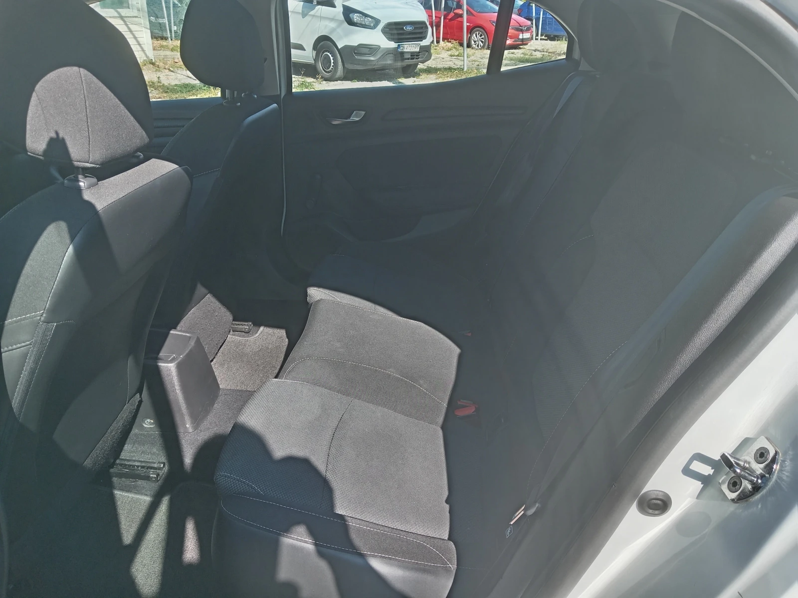 Renault Megane 1.33 Tce - изображение 9