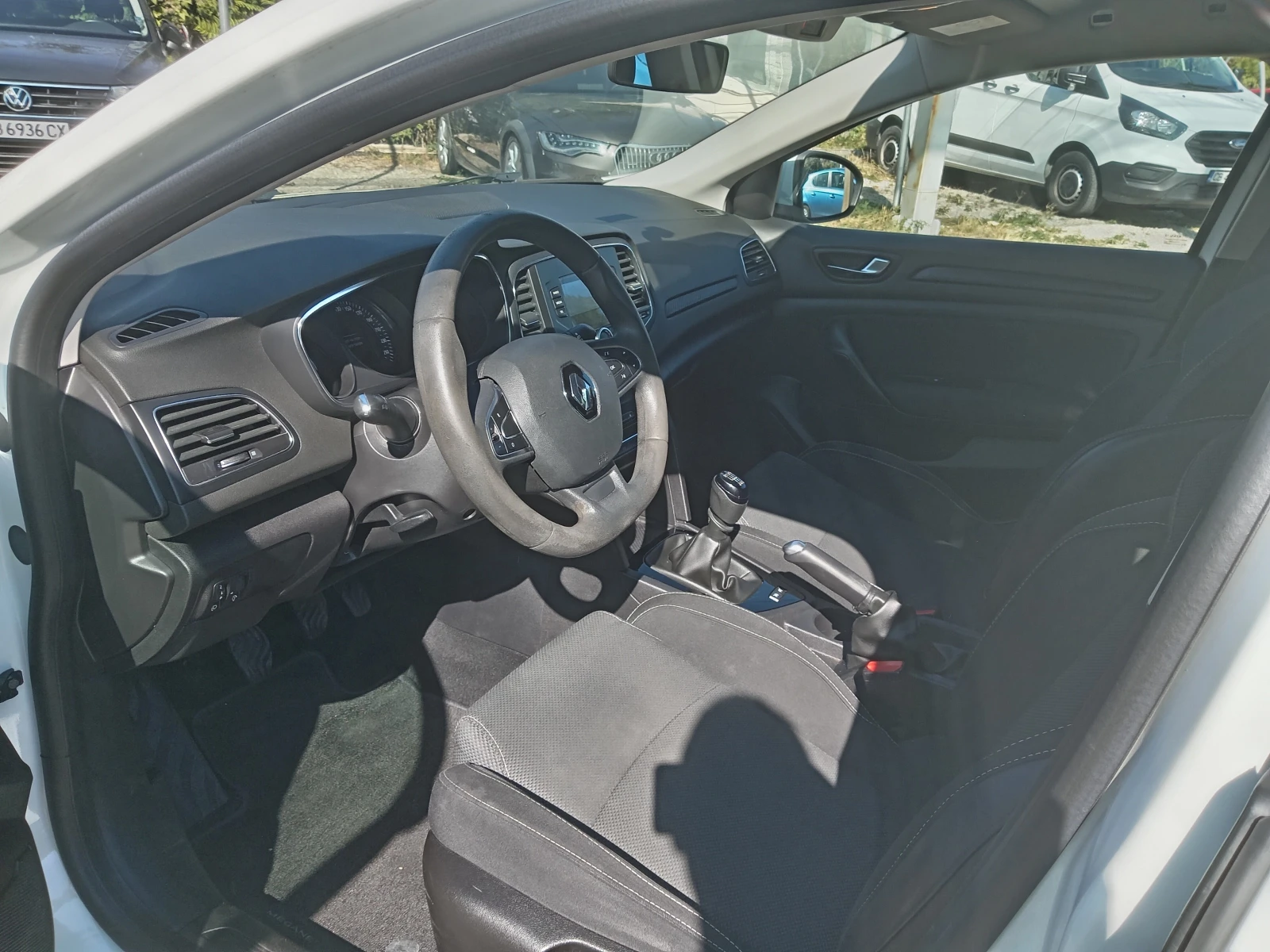 Renault Megane 1.33 Tce - изображение 8