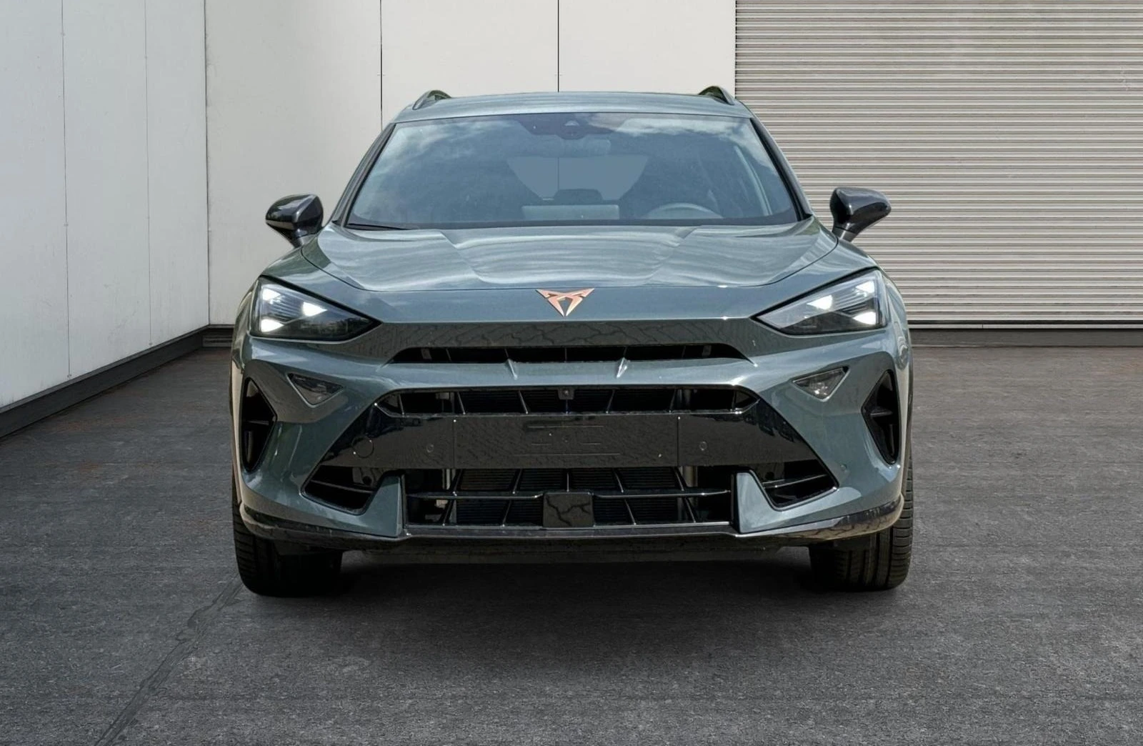 Cupra Formentor VZ* FACE* DISTR* 4x4* 360CAM* KEYLESS* MEMORY* CAR - изображение 2