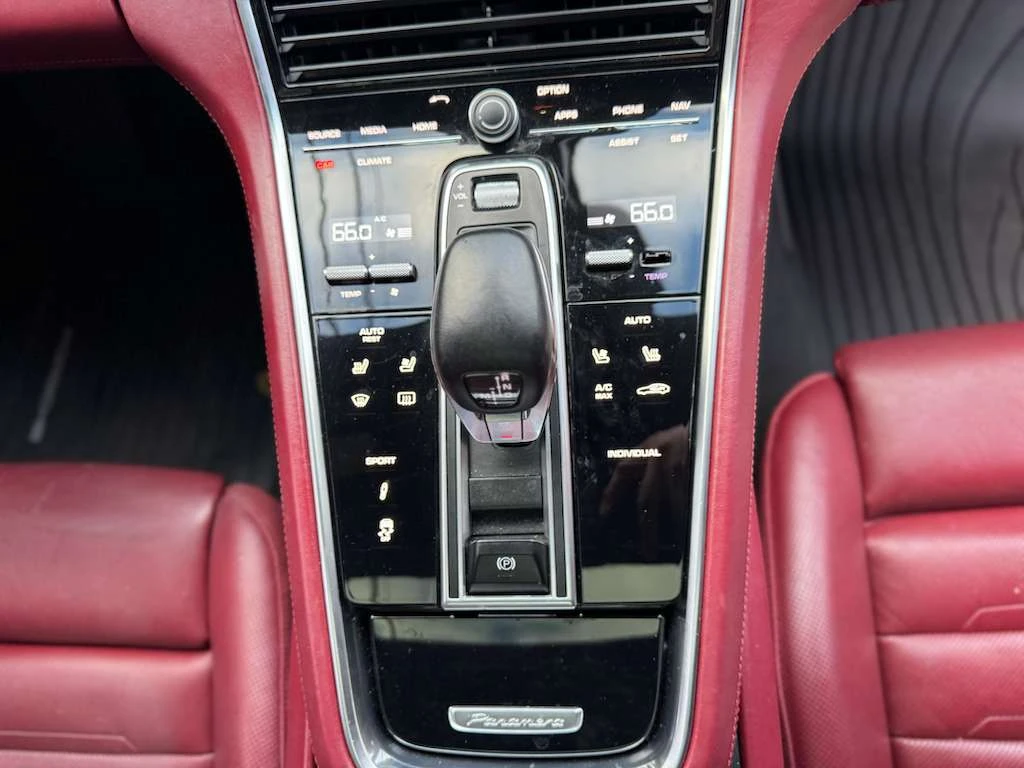 Porsche Panamera 4 /   | Mobile.bg   15