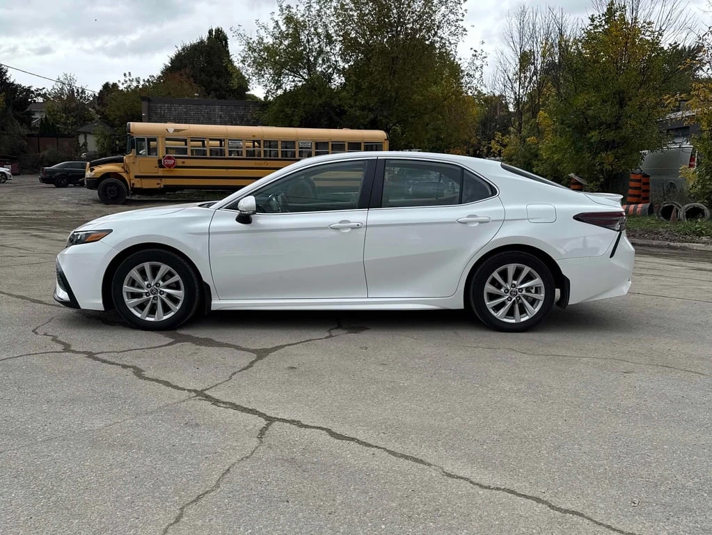 Toyota Camry * SE * CARFAX * БЕЗ ПЪРВОНАЧАЛНА ВНОСКА - изображение 2