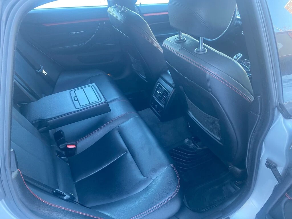 BMW 428 4dr Sdn 428i xDrive AWD Gran Coupe | Extra Tires, снимка 16 - Автомобили и джипове - 53784420