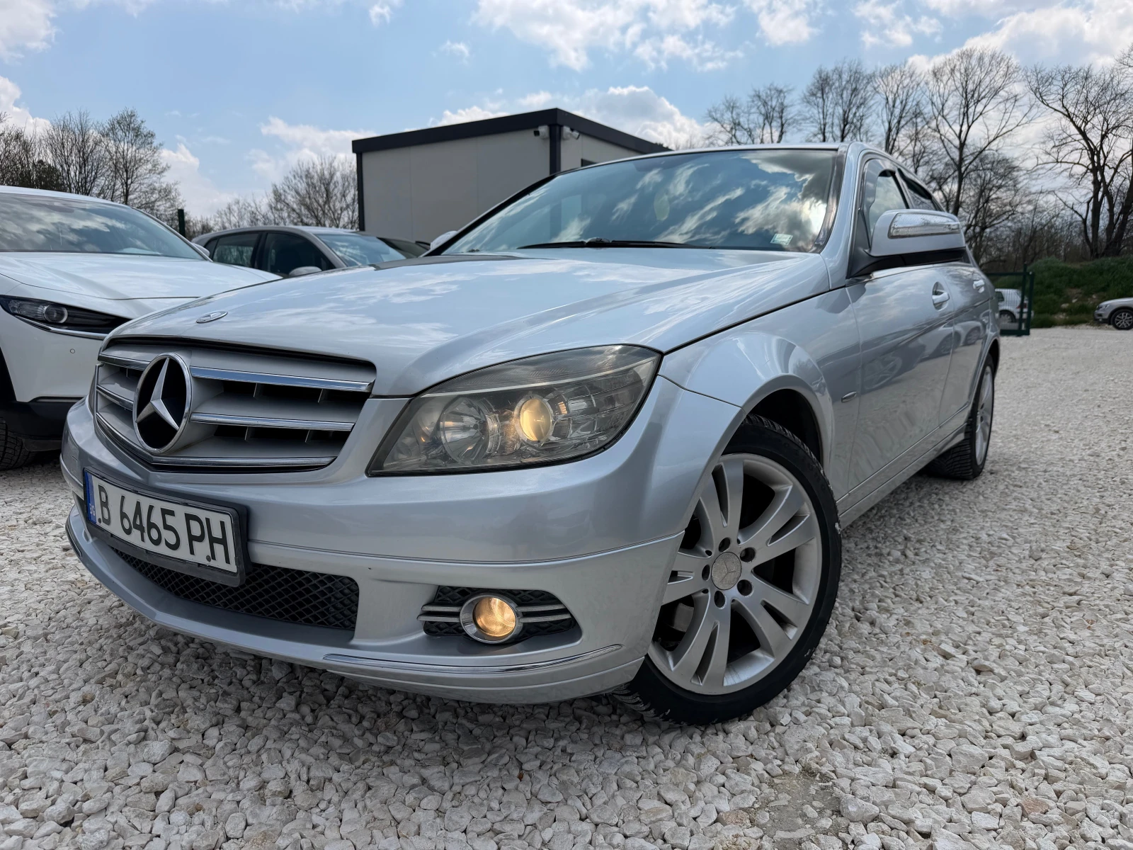 Mercedes-Benz C 220 ВСИЧКО ПЛАТЕНО ОБСЛУЖЕН 