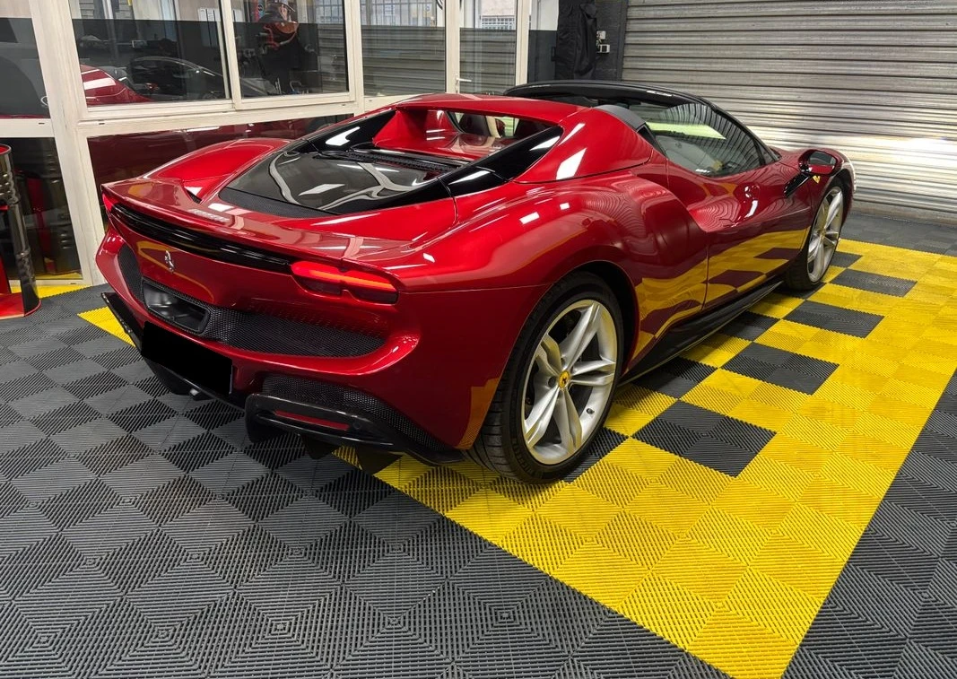 Ferrari 296 GTS Spider, снимка 3 - Автомобили и джипове - 54339599