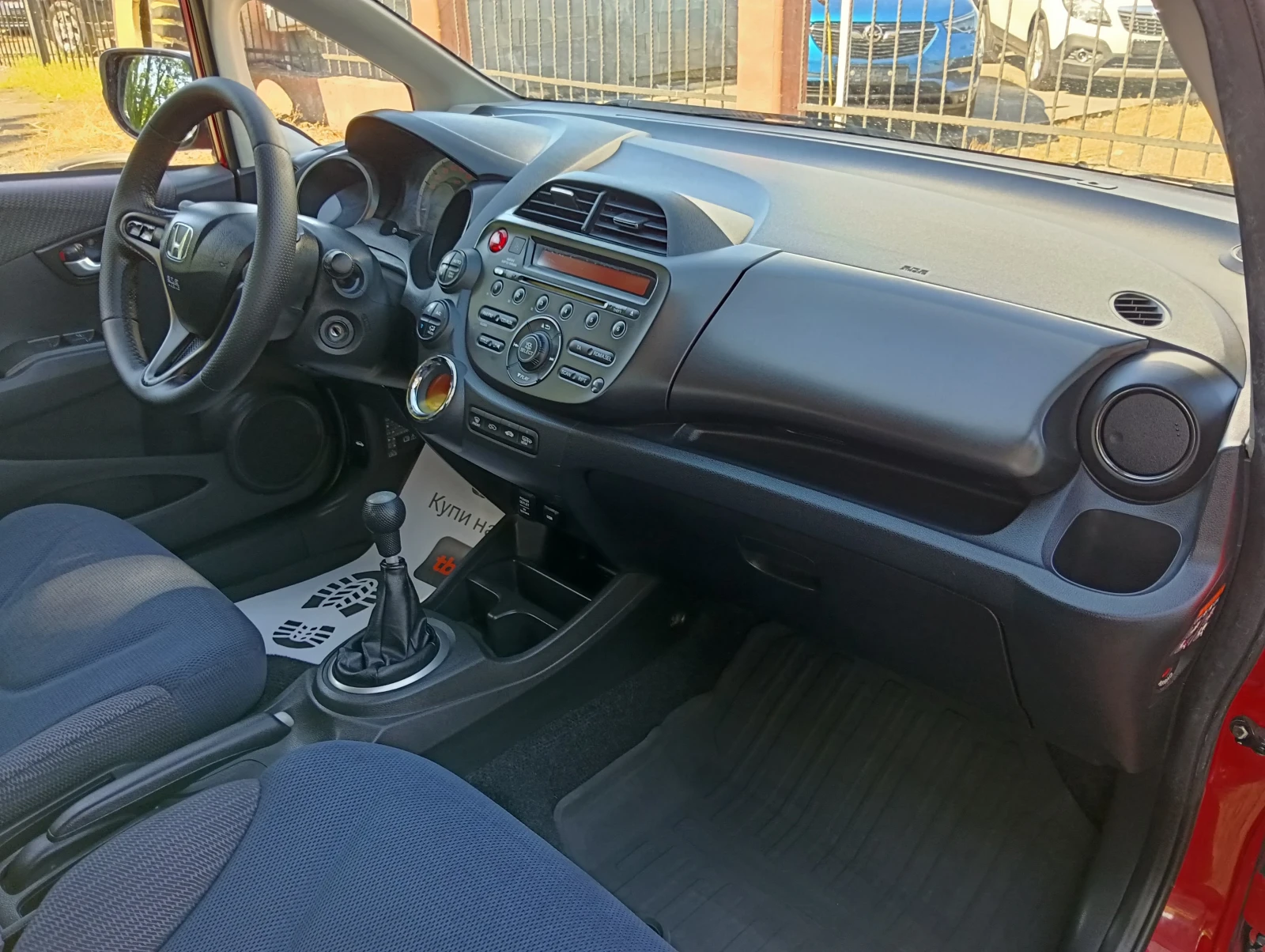 Honda Jazz 1.4i 100ps. FACELIFT, снимка 11 - Автомобили и джипове - 54681510