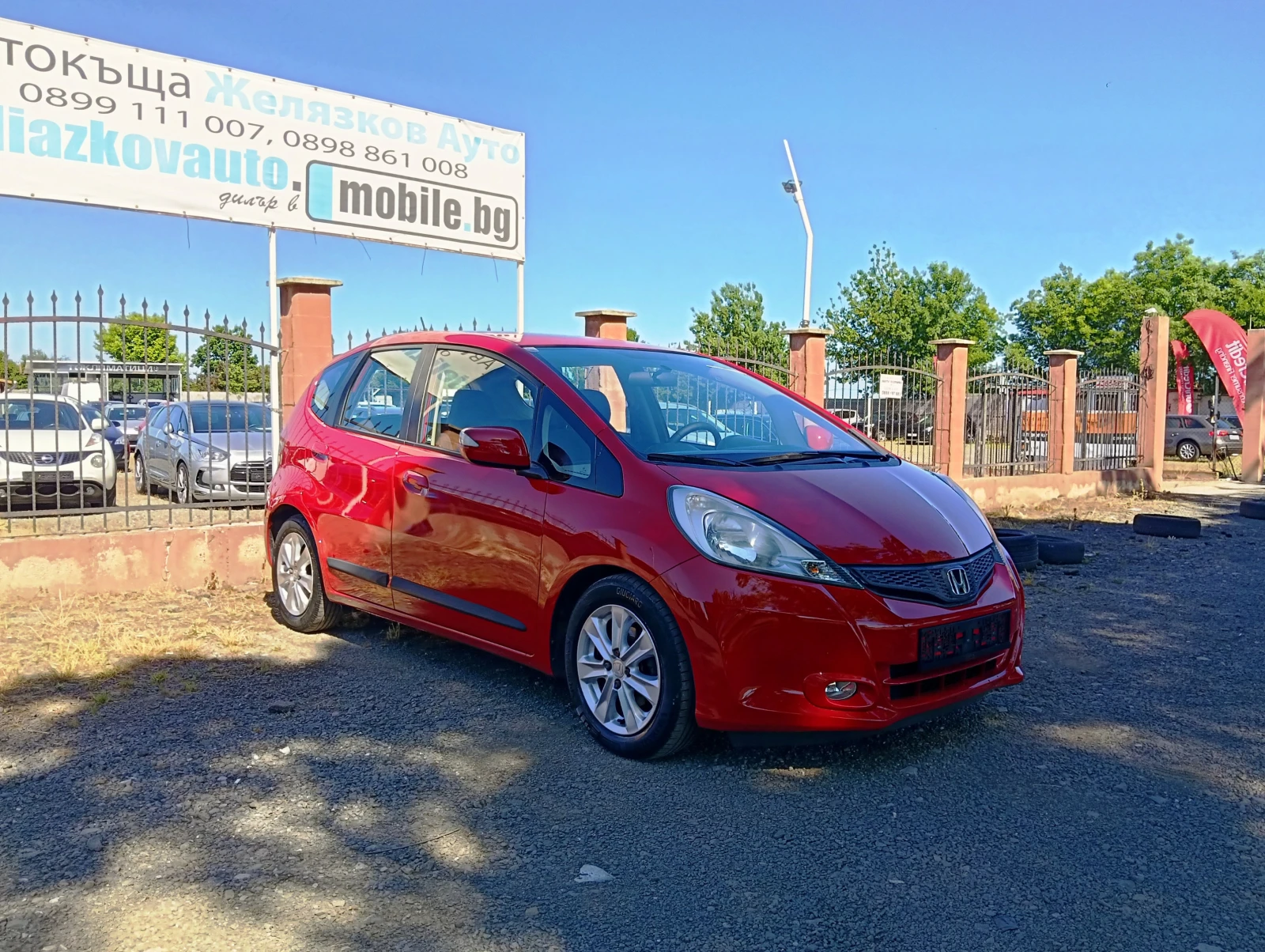 Honda Jazz 1.4i 100ps. FACELIFT, снимка 3 - Автомобили и джипове - 54681510