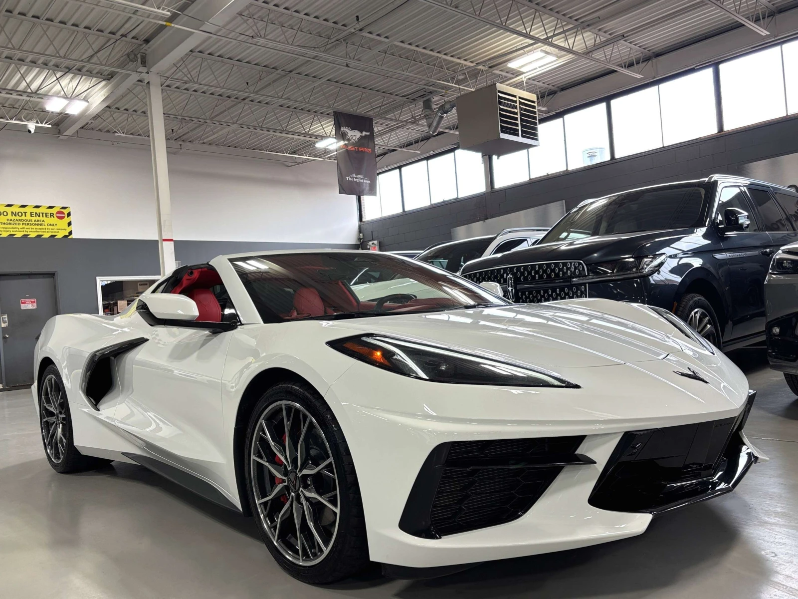 Chevrolet Corvette Stingray / BOSE / ЧЕРВЕН САЛОН / ЦЕНА ДО БГ