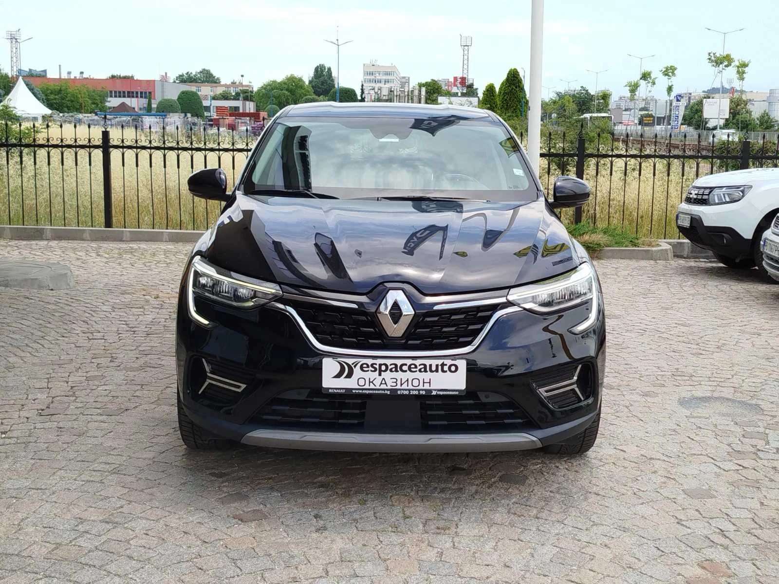 Renault Arkana 1.3 TCe / 140 к.с/ EDC, снимка 2 - Автомобили и джипове - 54943568