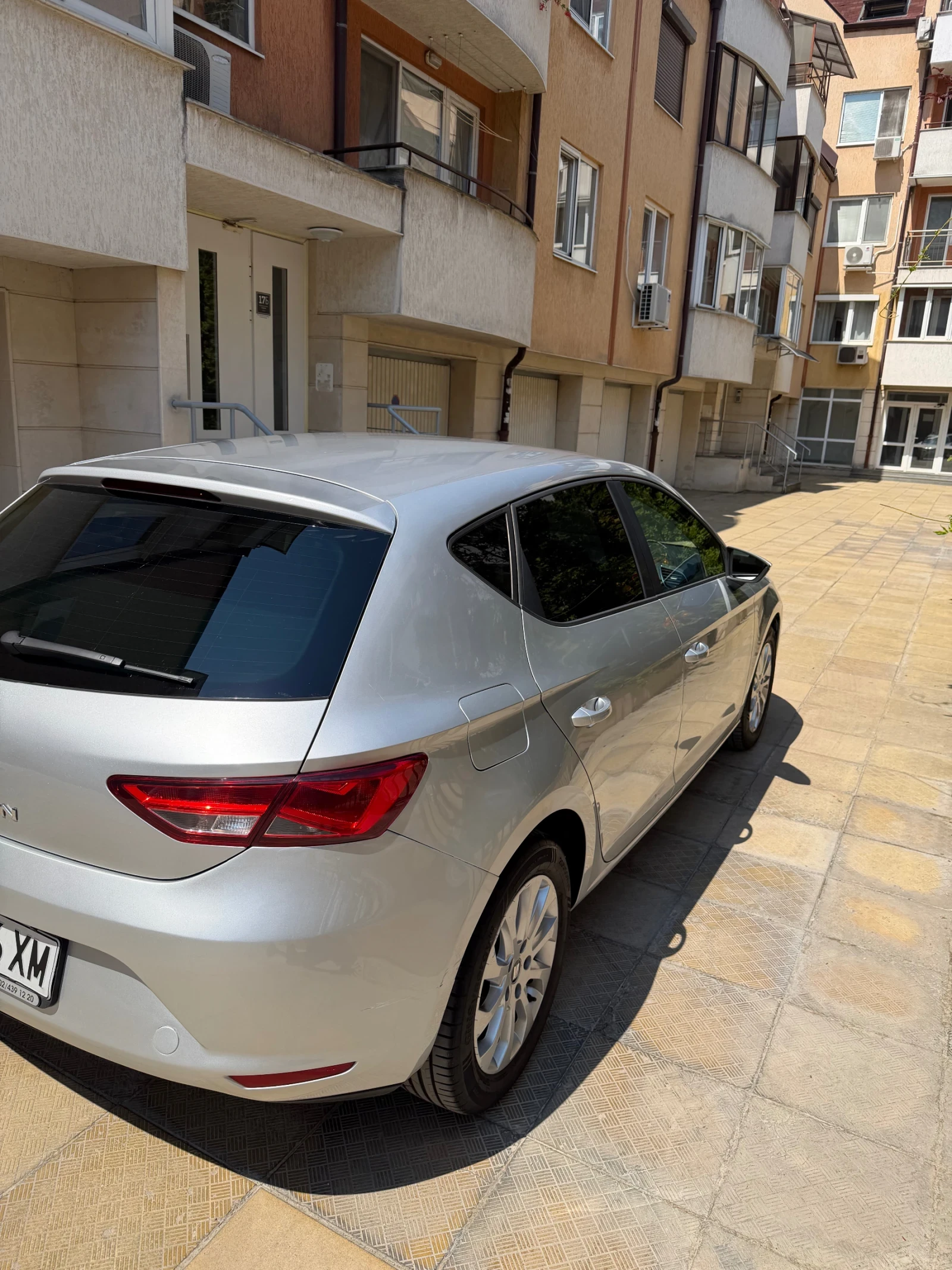 Seat Leon, снимка 6 - Автомобили и джипове - 55340244
