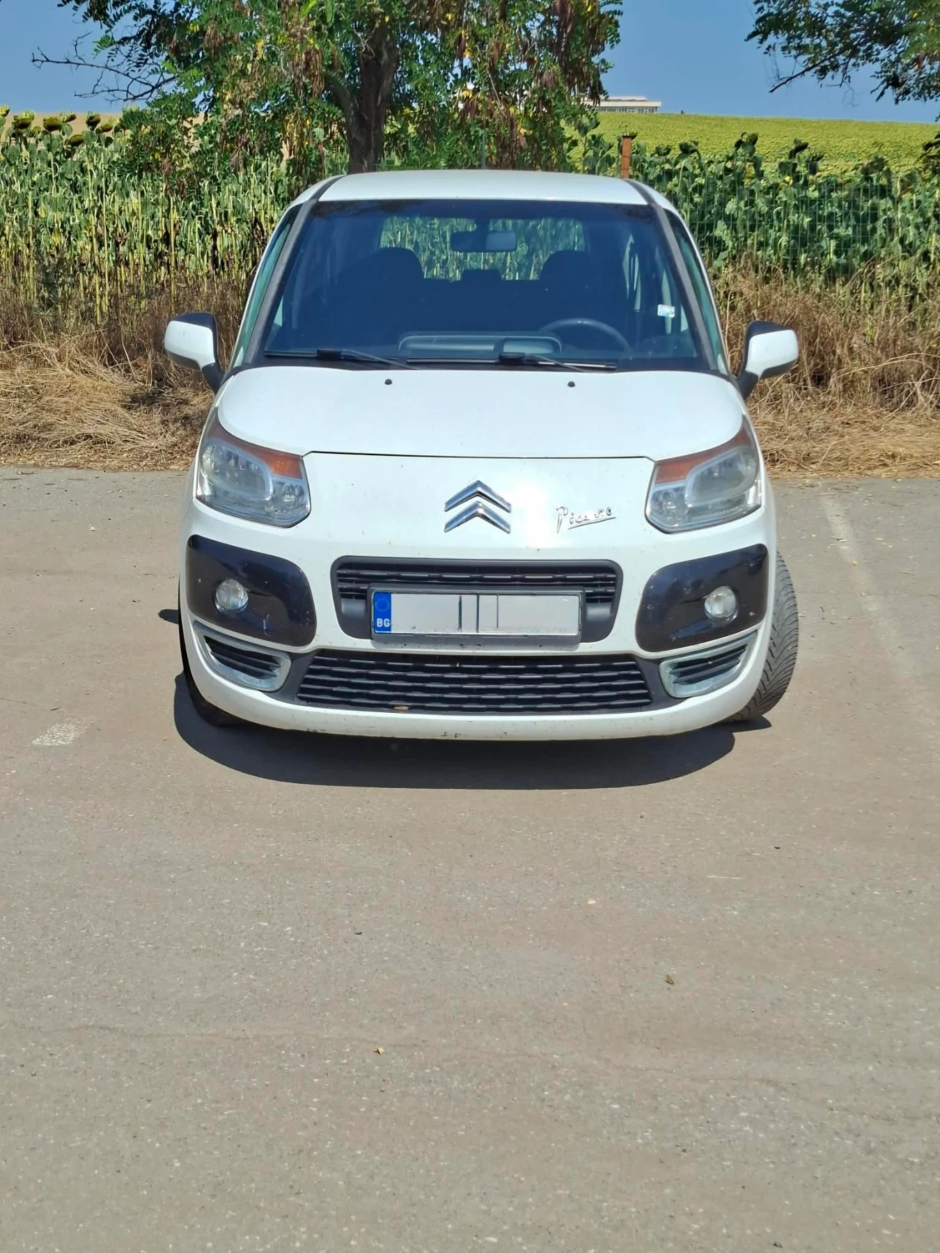 Citroen C3 Picasso, снимка 3 - Автомобили и джипове - 55341968