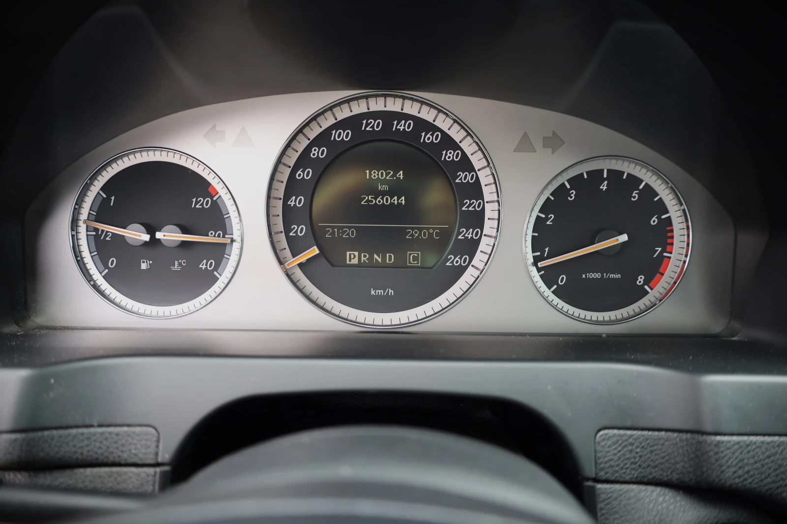 Mercedes-Benz C 200 COMPRESSOR, снимка 11 - Автомобили и джипове - 55379963
