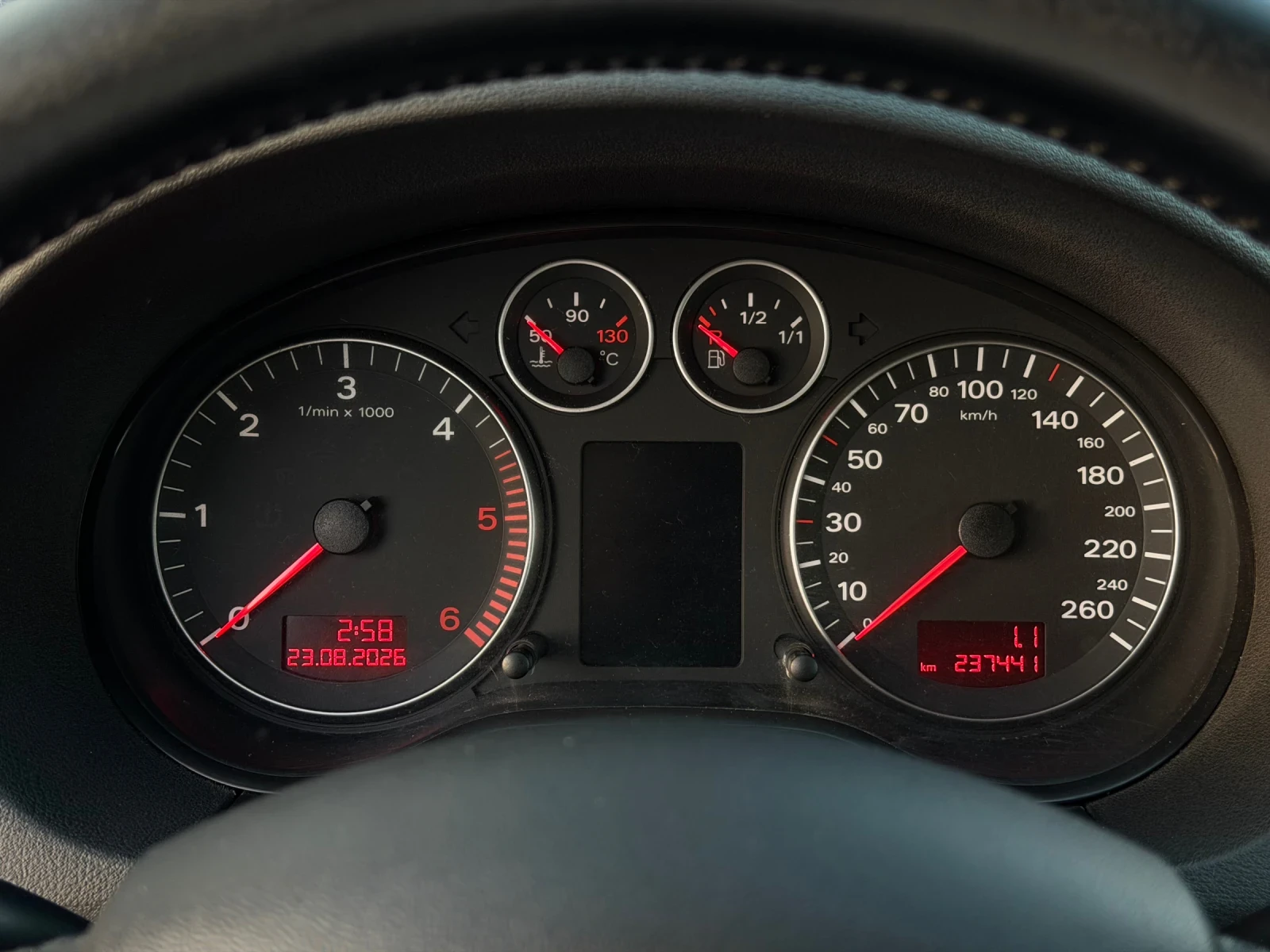 Audi A3 SportBack 2.0TDi 140кс * QUATTRO* , снимка 16 - Автомобили и джипове - 55784333