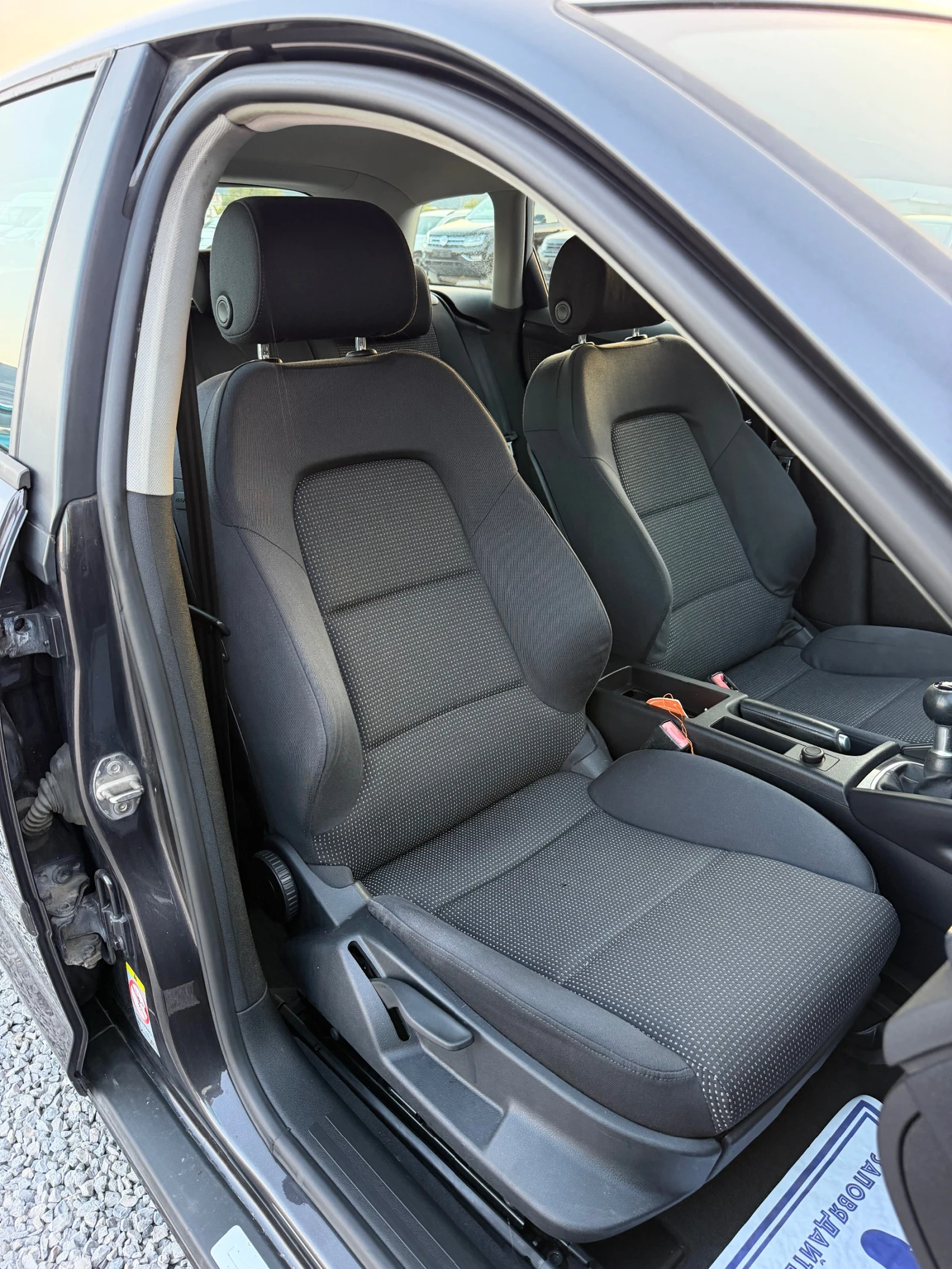Audi A3 SportBack 2.0TDi 140кс * QUATTRO* , снимка 13 - Автомобили и джипове - 55784333