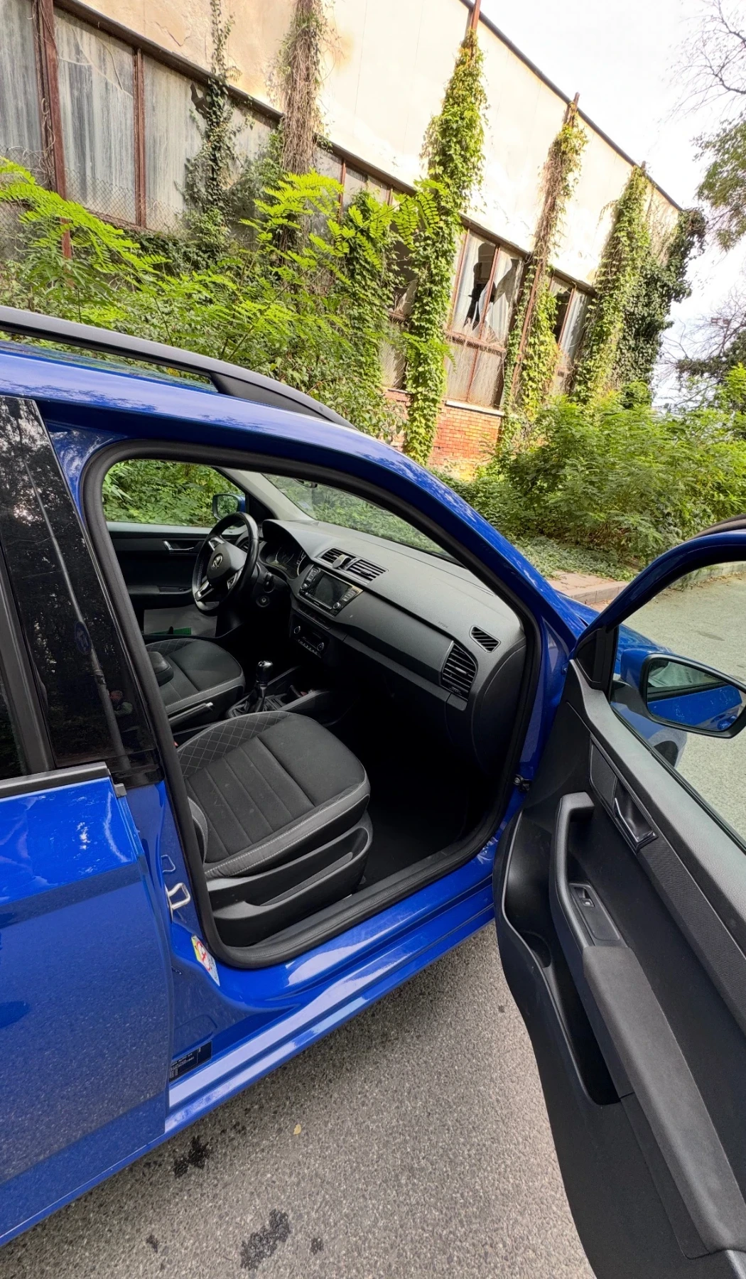 Skoda Fabia 1.0 TSI, снимка 11 - Автомобили и джипове - 56306487