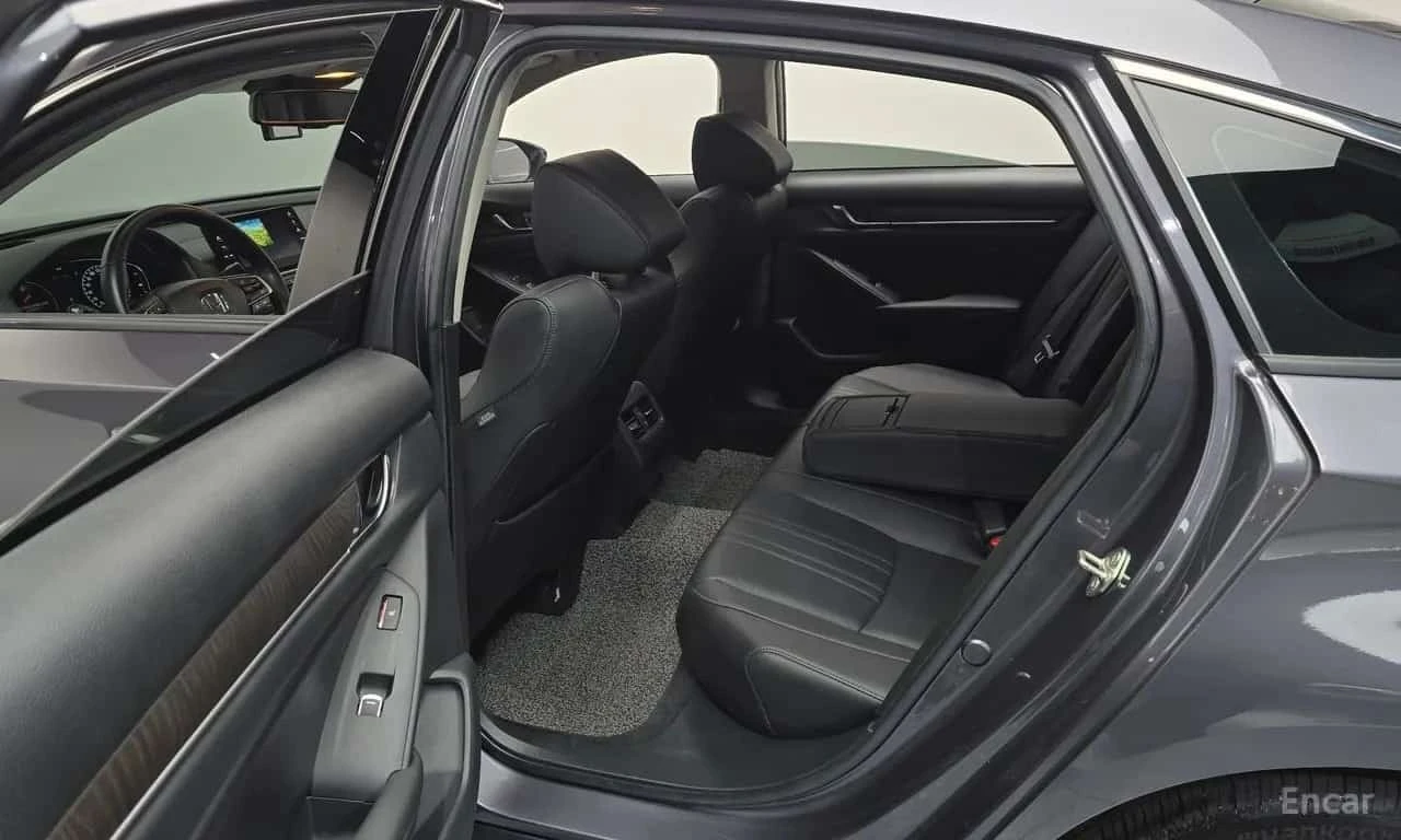 Honda Accord 2.0 Turbo Sport * ����������� | Mobile.bg � ����������� 11