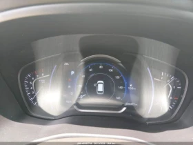 Hyundai Tucson 2.0T* Кожа* Pano* м.Точки* Lane assist* БЕЗ ЩЕТИ* , снимка 11