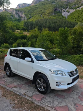 Toyota Rav4 2.2D4D Н.ФЕЙС, снимка 15