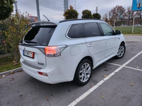 Mitsubishi Outlander 2.0PHEV-4х4-автомат, снимка 4