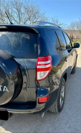 Toyota Rav4 2.2 D4D - 9500 € / 18580.38 лв. - 80391997 5