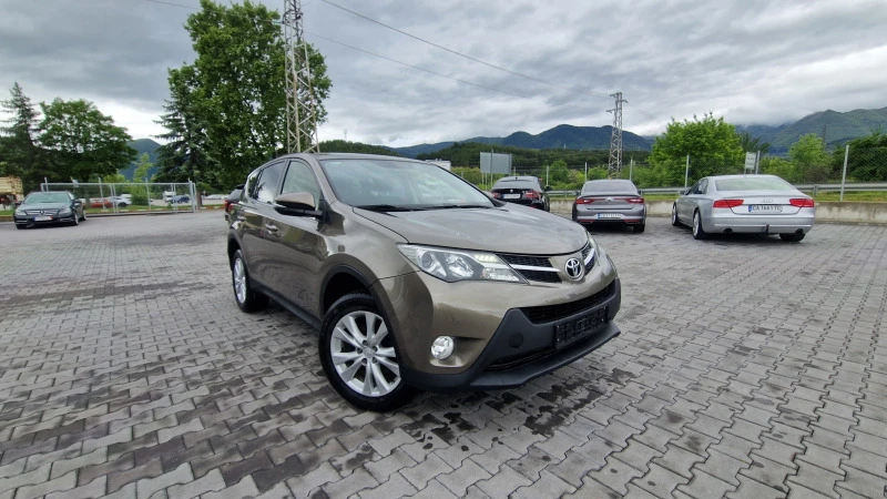 Toyota Rav4 ЛИЗИНГ, снимка 3 - Автомобили и джипове - 45665881