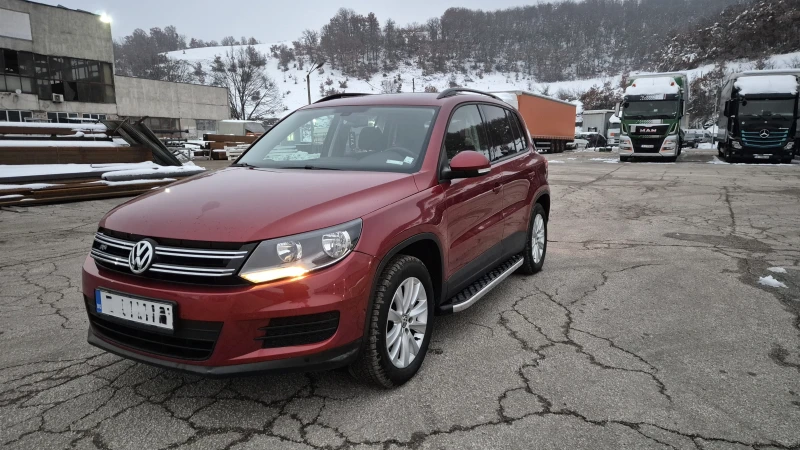 VW Tiguan, снимка 3 - Автомобили и джипове - 48772303