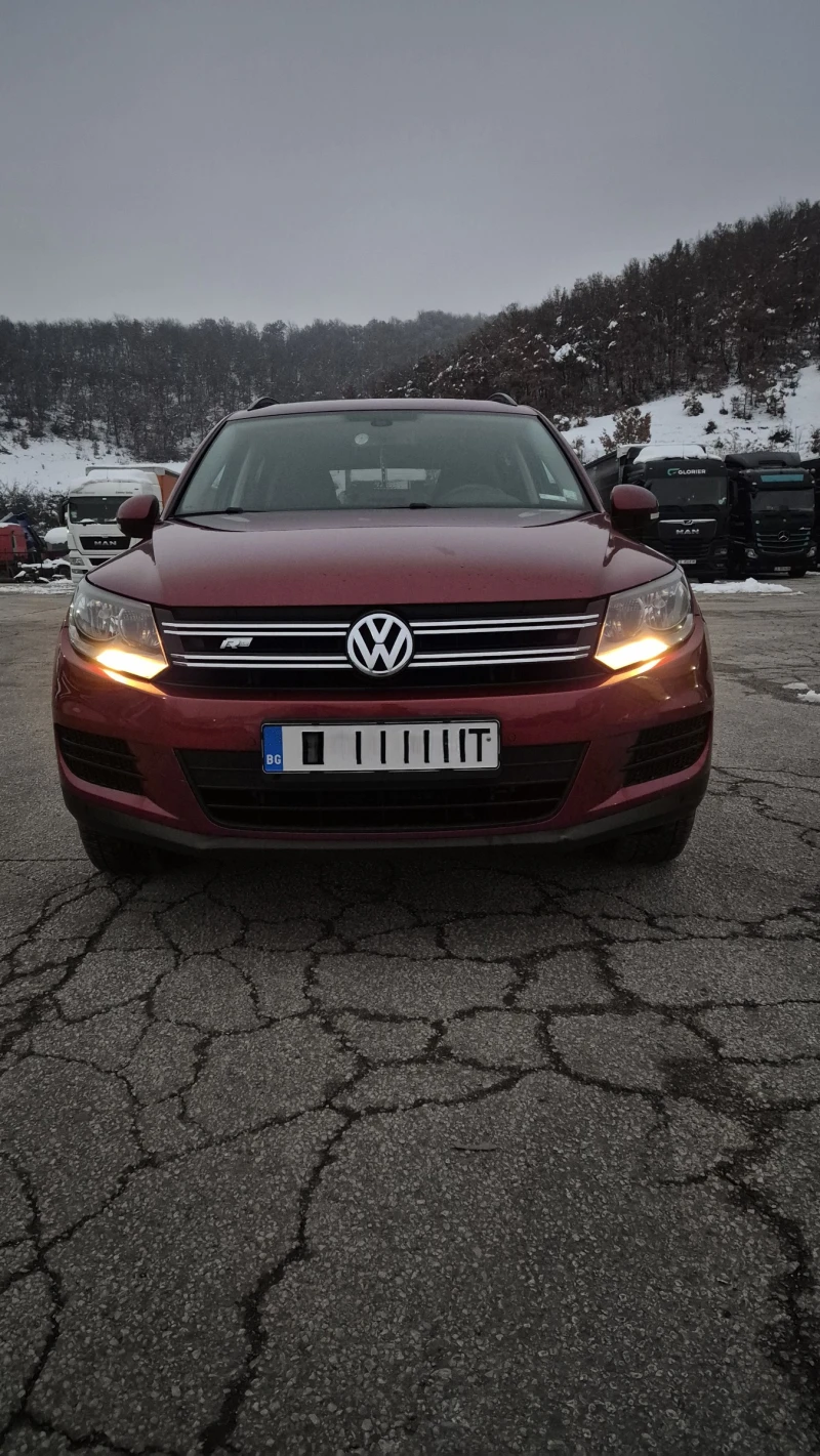 VW Tiguan, снимка 2 - Автомобили и джипове - 48772303