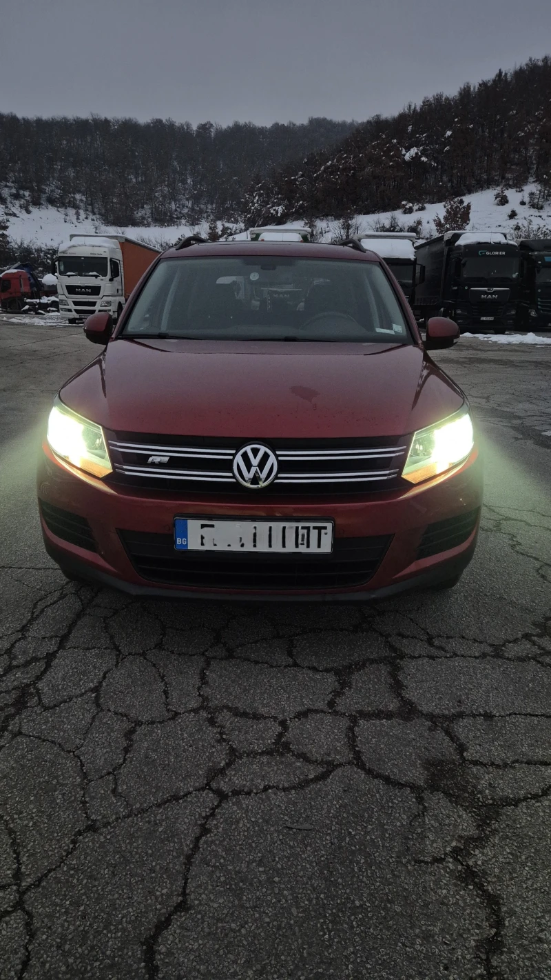 VW Tiguan, снимка 1 - Автомобили и джипове - 48772303