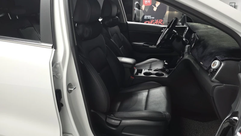 Kia Sportage 2.0 2WD NOBLESSE PLUS autogeorge.com, снимка 9 - Автомобили и джипове - 52389455