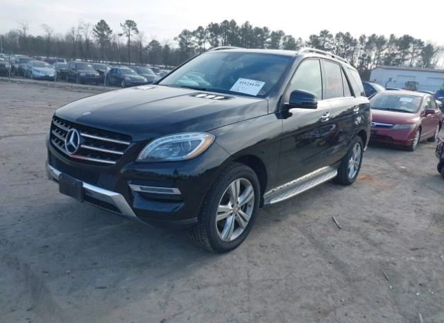 Mercedes-Benz ML 350 4MATIC* Harman-Kardon* обдух* пано* камера* keyles, снимка 2 - Автомобили и джипове - 48530557