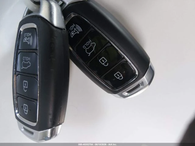 Hyundai Tucson 2.0T* Кожа* Pano* м.Точки* Lane assist* БЕЗ ЩЕТИ* , снимка 15 - Автомобили и джипове - 54941793