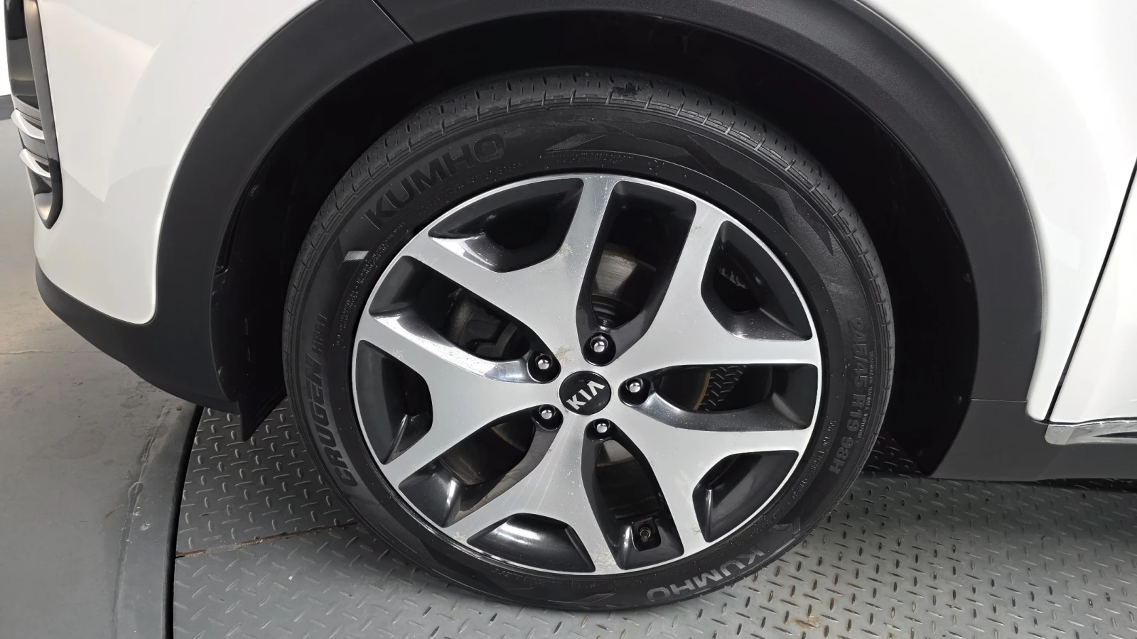 Kia Sportage 2.0 2WD NOBLESSE PLUS - изображение 4