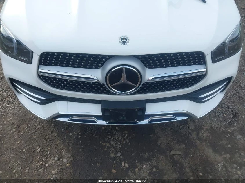 Mercedes-Benz GLE 580 4MATIC/360/PANO/BURMESTER/ОБДУХВАНЕ - изображение 8