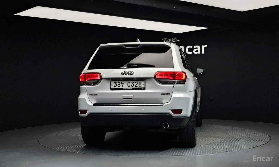 Jeep Grand cherokee  - изображение 4