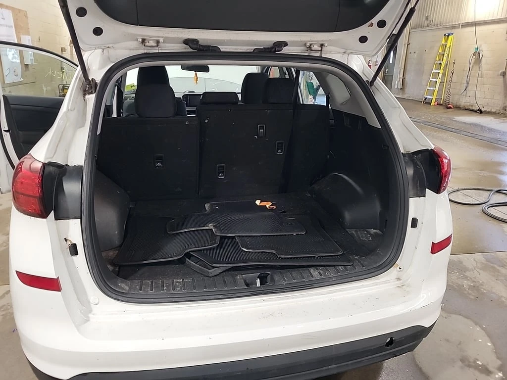 Hyundai Tucson * ESSENTIAL * CARFAX * ���� �� �������� | Mobile.bg � ����������� 16