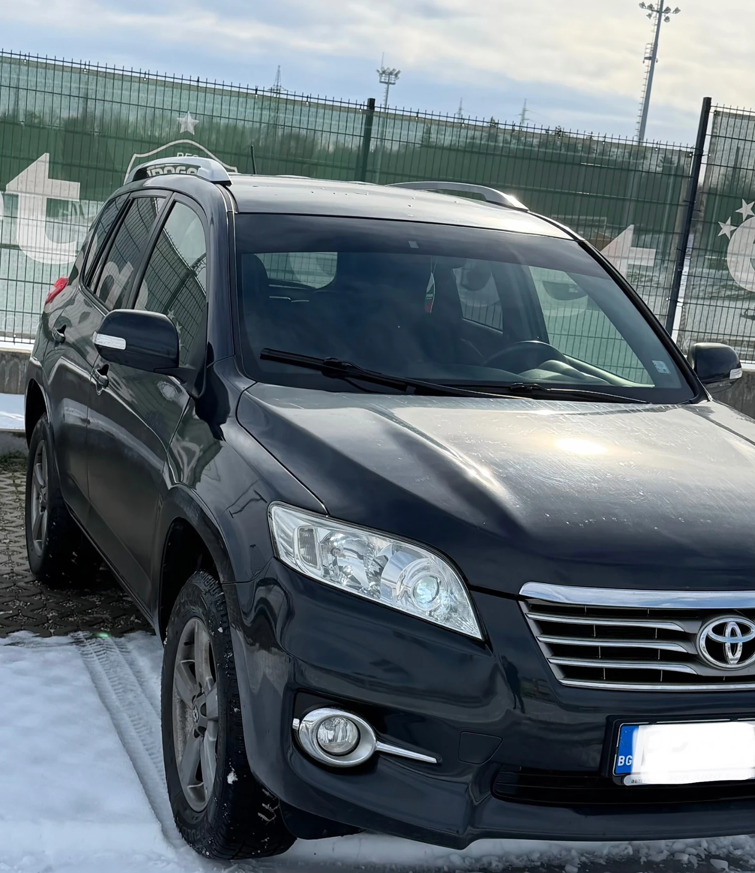 Toyota Rav4 2.2 D-4D - изображение 3